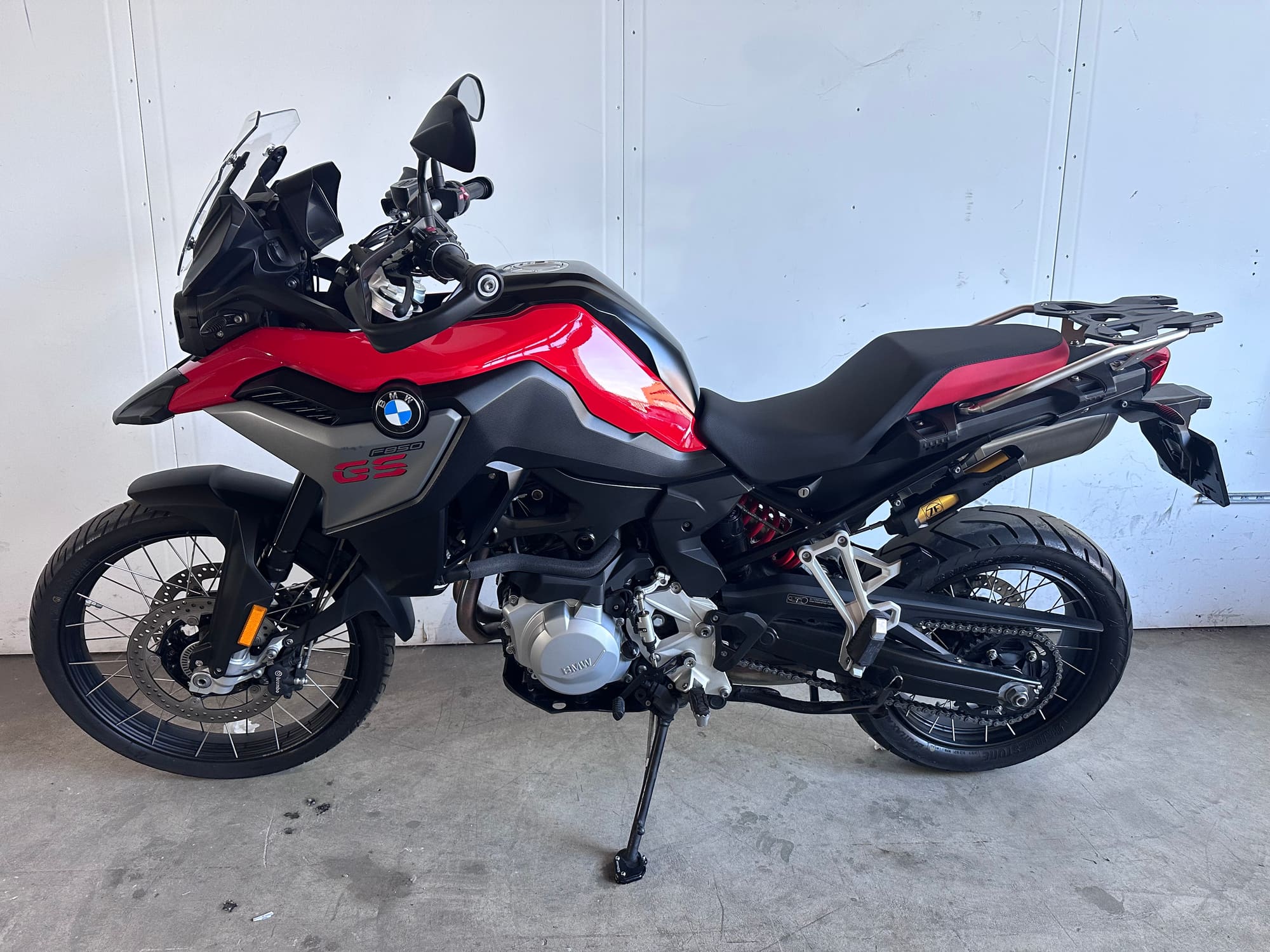 BMW F850GS